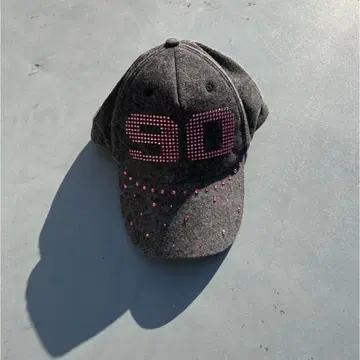 Numbering Studs Cap 9090 girl