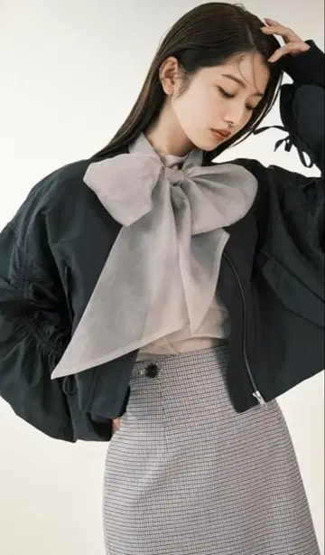 lilybrown 릴리 브라운 리본 디테일 MA-1