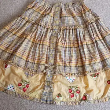 새상품급 PINKHOUSE 오리지널 체크 패치워크 딸기 자수 롱 스커트