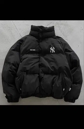 Perushu 블랙 다운 자켓 뉴욕 양키스