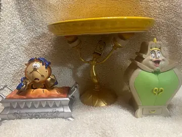 미녀와 야수 루미에르 콕스워스 옷장