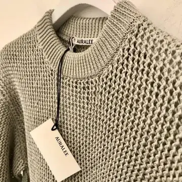 새상품급 AURALEE 그레이 뜨개질 니트 스웨터 사이즈 3