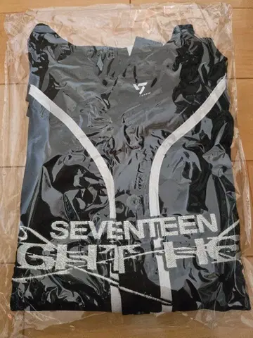 공식 SEVENTEEN 에스쿱스 유니폼
