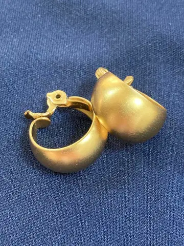 [ monet ] 매트 골드 귀찌