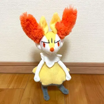 테일너 봉제 인형