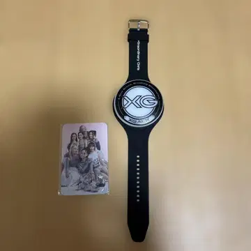 XG 리스트 밴드 라이트 트레이딩 카드 포함