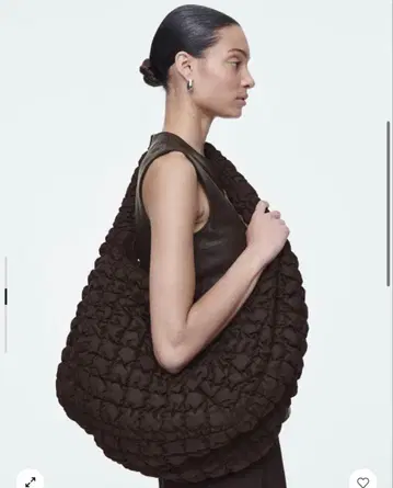 Cos 퀼팅 숄더백