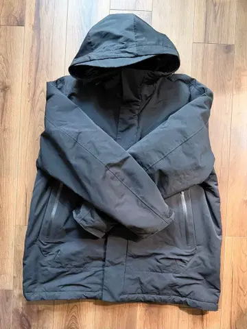 유니클로+J 하이브리드 다운 오버사이즈 파카 XL 블랙