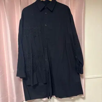 Y's 블랙 자수 긴팔 셔츠 사이즈 2