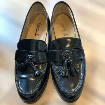 agnes b 태슬 로퍼 유리 가죽