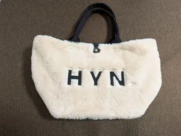 [ 헤이니 ] HAYNI 퍼 토트백 아이보리 색상