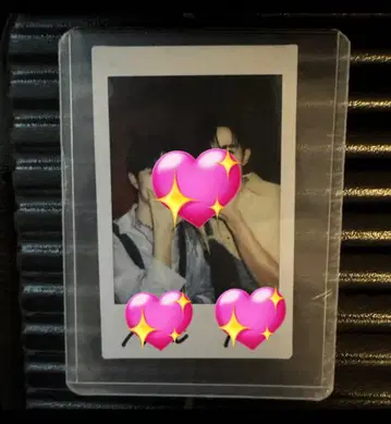 ZeeNunew  친필 사인 폴라로이드