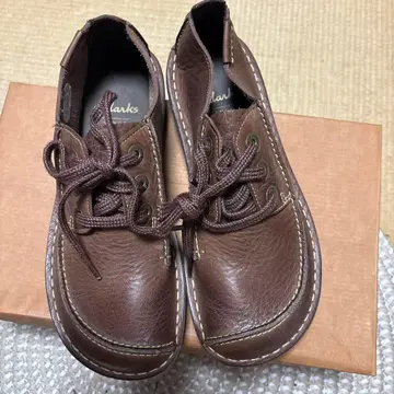 Clarks 브라운 레이스업 슈즈 미사용 새상품
