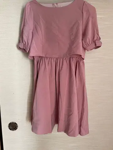 titty&Co. 핑크 반팔 무릎 기장 원피스