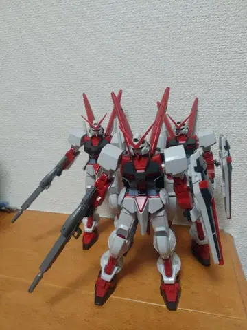 1/144HG M1 아스트레이 x 3세트 완성품 상품 동시 300엔 할인