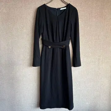 새상품급 핑키앤다이안 크로스 허리 저지 원피스 36