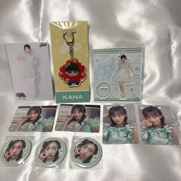 [ 이타쿠라 카나 ] 굿즈 묶음 판매 - CUTIE STREET -