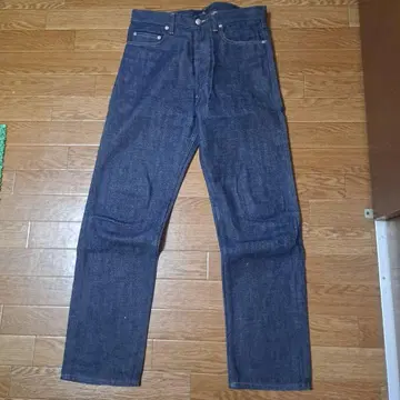 A.P.C. 스트레이트 청바지 32 다크 블루