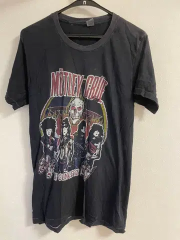 빈티지 모틀리 크루 티셔츠