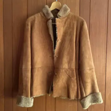 새상품급 천연 가죽 라무 리얼 무스탕 코트