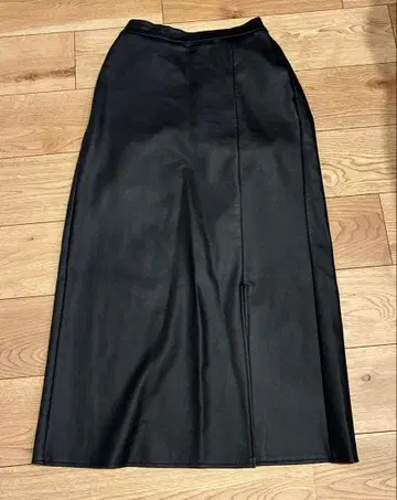 [안티카] 가죽 스커트