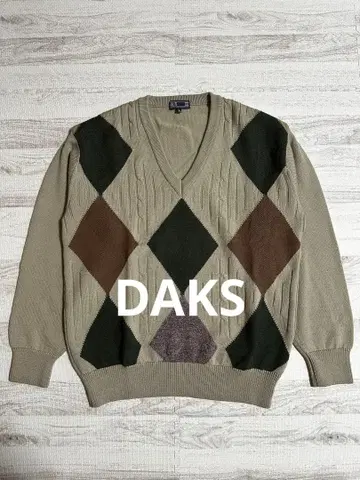 DAKS 닥스 다이아몬드 패턴 V넥 니트 스웨터