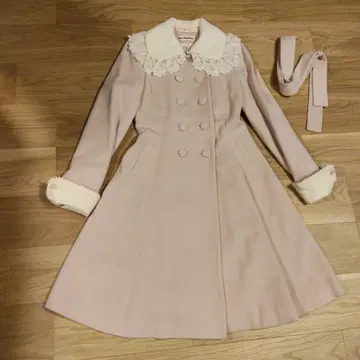 마리아 막달레나 베르젠느 코트 핑크