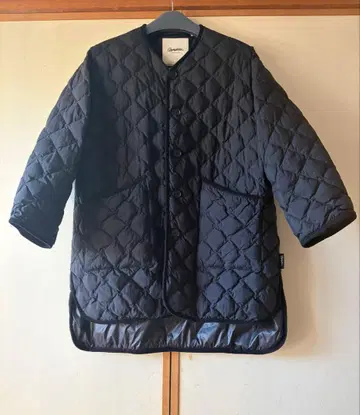 Gymphlex 다이아 퀼트 다운 칼라리스 코트 블랙 14