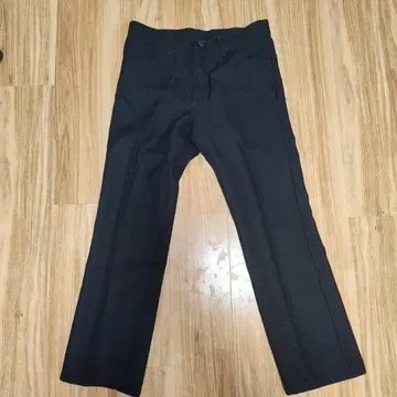 Wrangler 블랙 플레어 슬랙스 w31