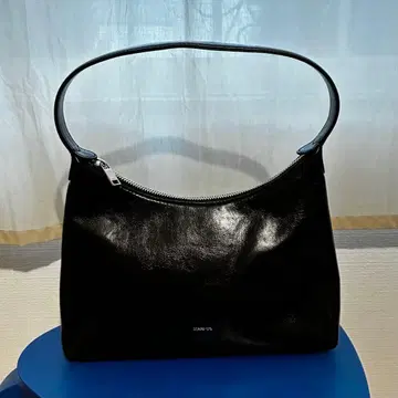 STAND OIL 블랙 가죽 숄더백