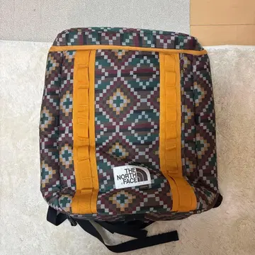 THE NORTH FACE 기하학 패턴 백팩
