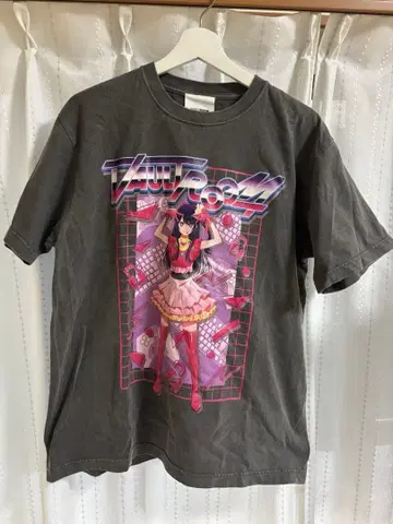 OSHI NO KO AI TEE CHARCOAL 볼트룸 최애의 아이