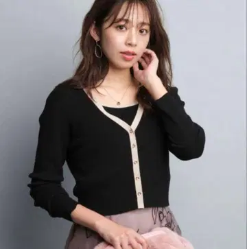 저스길리티 컴팩트 V 가디건 앙상블