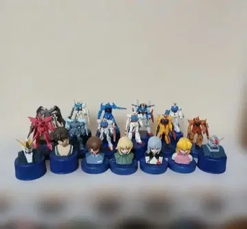 건담 피규어 세트