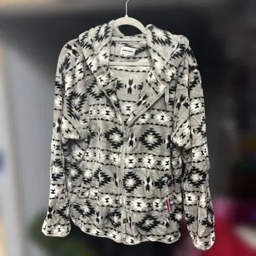 MINNETONKA XL 플리스 자켓 & 팬츠 기하학 패턴