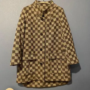 거의 새상품*월드 AfterAll 세미 롱 코트