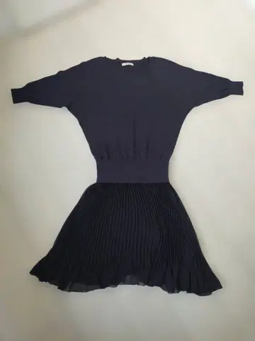 네이비 7부 소매 도킹 플리츠 원피스