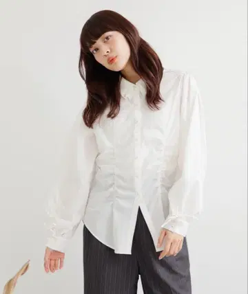 LADYMADE 더블 칼라 셔링 셔츠