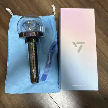 SEVENTEEN 공식 응원봉