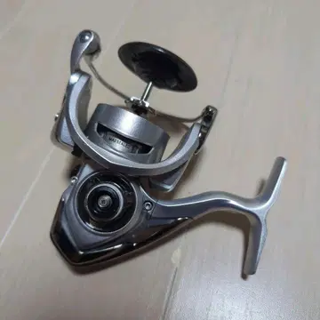 다이와 21 프림스 LT 4000-CXH 바디 본체 DAIWA