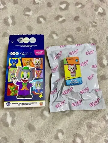 워너 브라더스 100주년 기념 톰과 제리 피규어 [페니와이즈]