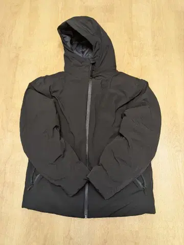 GIGA PUFF 다운 자켓 L 블랙 증정 포함