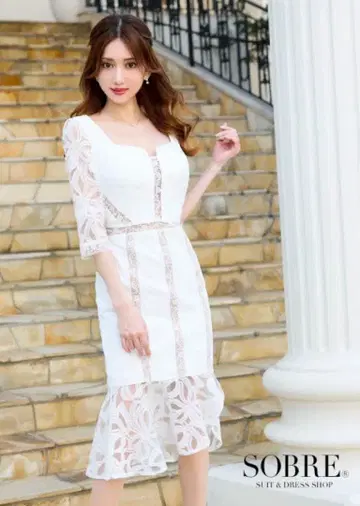 SOBRE 화이트 레이스 미디 드레스
