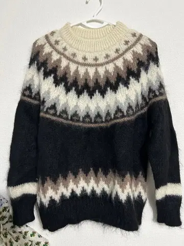 BATONER 노르딕 무늬 스웨터 사이즈 2