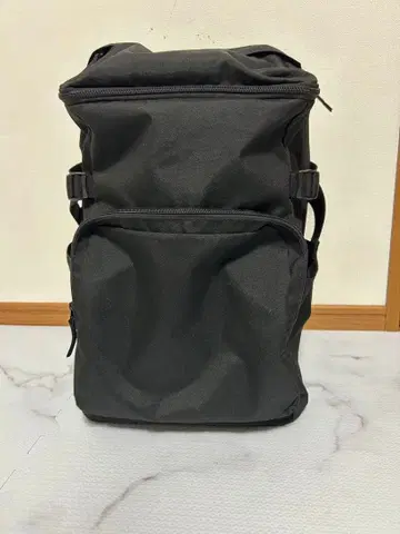 무인양품 블랙 백팩