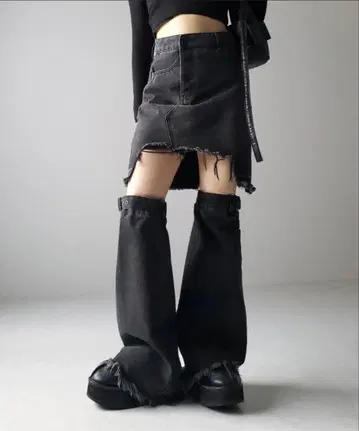 빈티지 블랙 데미지 데님 미니 스커트 + 데님 레그 커버 SET