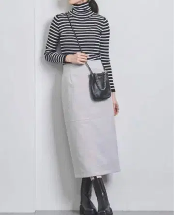 유나이티드 애로우즈 페이크 스웨이드 롱 타이트 스커트