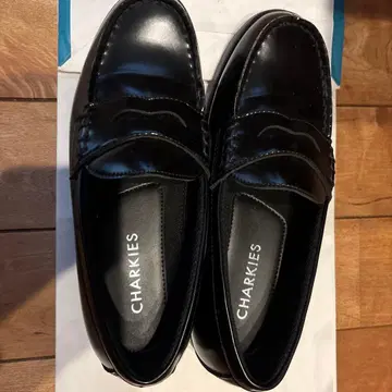 CHARKIES 블랙 로퍼 23.5 EE