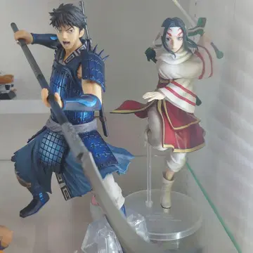 제일복권 킹덤 신, 강외 피규어