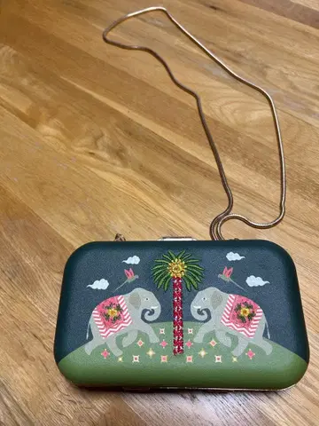 CHUMBAK 코끼리 디자인 숄더백